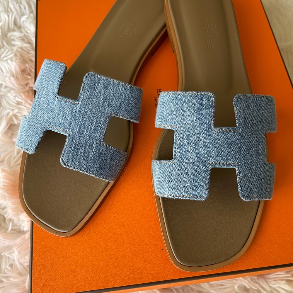 Hermes Oran Sandals in Bleu Clair